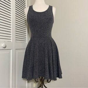 Express Fit and Flare Abstract Print Dress Knit Black Grey Small S